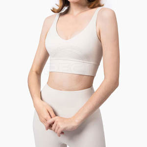 Direct Factory <b>Sale</b> High Quality Women's Gym Yoga Set Breathable Seamless Activewear with Solid Pattern - Product Image 3