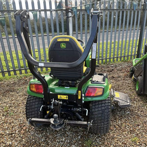 Cortadora de Césped John Deere X940, Motor Diésel Industrial de 2 Tiempos, Entrega Rápida, Características Avanzadas, Caja Recolectora de Césped de 150L, para Uso Profesional y Doméstico - Product Image 4