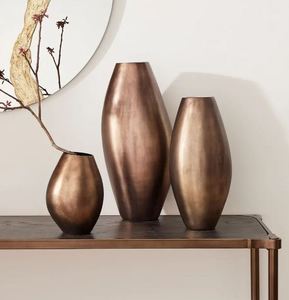 Hot Selling Decorative and Gifting Item Table Top Flower <b>Vase</b> for Home Decoration in Luxury Design - Product Image 3