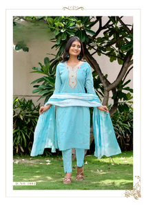 Série fantaisie broderie travail coton tenue décontracté kurti grossiste - Product Image 4