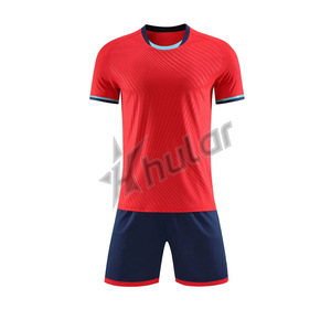 Nuevo 2025, camisetas de fútbol por sublimación personalizadas, conjunto de uniforme de fútbol Unisex de alta calidad, camisetas de equipo, elegantes, transpirables, de secado rápido 100% - Product Image 3