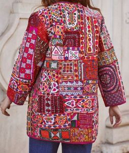 เสื้อแจ็คเก็ตบันจารา ปี 2022 พร้อมงานปักที่สวยงาม - Product Image 3