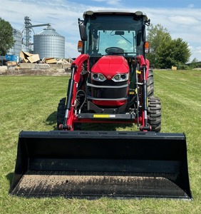 2024 Massey Ferguson FL 2814 modèle tracteur à roues chargeur 2850M ROPS R17.5L-24 IND pneu arrière pompe automatique composants de noyau d'engrenage - Product Image 6