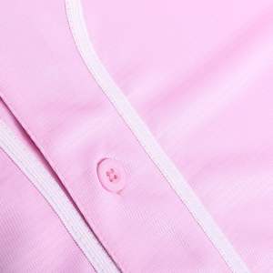 Uniforme de Béisbol Premium y Camiseta de Béisbol para Deportes de Equipo con Tela Ligera, Construcción Duradera y Comodidad para el Jugador - Product Image 3