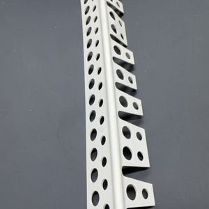 Profilé d'angle en plastique flexible et réglable pour bordure et finition - Product Image 1