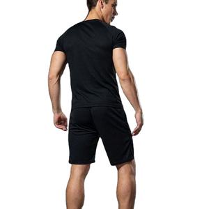 Ensemble deux pièces pour homme, nouveau design, vêtements de mode outdoor, été, coupe slim, haute qualité, vêtements pour adultes et garçons, t-shirt et short. - Product Image 2