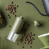 Draagbare moderne handmolen van gegoten ijzer en legeringstaal, handmatige koffiemolen met verstelbare grofheid, ABS behuizing, 20g capaciteit koffie