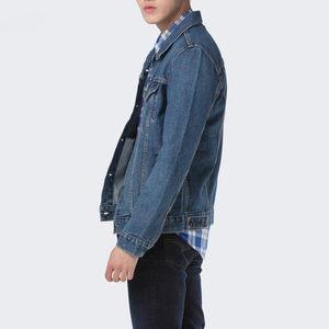 Veste en jean bleu classique pour homme, coupe décontractée, durable, manches longues, vêtement d'extérieur tendance, style moderne de veste de ville - Product Image 4