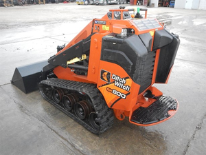 Minicargadora de orugas Ditch Witch SK800 con motor diésel Kubota, PLC, motor de alta eficiencia, bomba de rodamientos y caja de cambios delantera Hurricane - Product Image 6