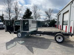 Nuovissimo 2024 ISU ZU ZU NPR N SERIES V6 4x4 170HP 21000KM 5 posti cambio automatico - Product Image 4