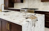 Dalles de quartzite bleu paon polies translucides de grande taille pour villas de luxe modernes, idéales pour les murs de fond Pandora et les salons.