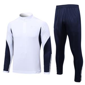 Conjunto Deportivo de Invierno de Alta Calidad, Estilo Vintage, Corte Ajustado, Diseño con Logotipo Personalizado, Chaqueta con Cremallera Completa para Hombre - Product Image 3