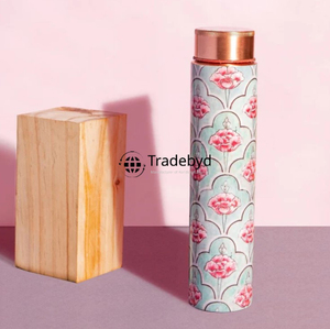 Bouteille en cuivre large faite à la main de qualité supérieure pour les professionnels actifs par Tradebyd - Product Image 2