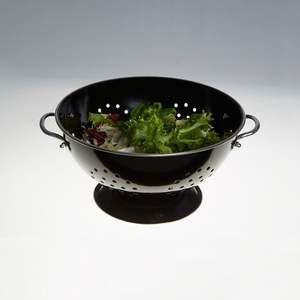 El mejor colador de metal de acero inoxidable de alta calidad para escurrir pasta, verduras, frutas y otros fines de cocina - Product Image 5