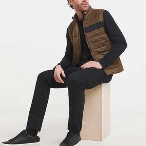 Nouveau design, mode hiver, logo personnalisé, Chauffe-corps hiver gonflé, Gilet à col montant pour hommes, Vestes bouffantes sans manches - Product Image 2