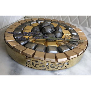 Diseño estándar de dulces de chocolate para servir postres, mesa de exhibición, plato de chocolate de Metal con acabado plateado de primera calidad para regalos - Product Image 5