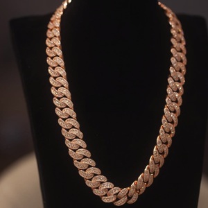 925 Sterling Silver Moissanite Diamond Cuban Chain avec Baguette Cut Magnifique Hip Hop Link Bijoux Charme pour Cadeaux - Product Image 4