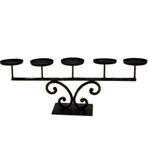 Bougie décorative en fer antique faite à la main support de pilier en cuivre noir fini personnalisé pour la décoration de Noël à la maison - Product Image 1