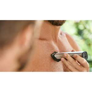 Kit de Afeitado Multifuncional 7000 de 23 Piezas, Totalmente Lavable, con Cuchillas Dobles de Acero Inoxidable, Resistente al Agua IPX7, Recargable por USB, Enchufe Estadounidense - Product Image 2