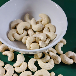 Traitement de qualité Kaju Badam Noix Noix de cajou WW240 ISO, HACCP - Product Image 1