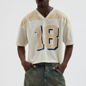 Camiseta Deportiva Blanca de Malla con Cuello en V para Hombre, Talla Grande, con Estampado del Número 18, Manga Corta, Diseño Transpirable - Product Image 1
