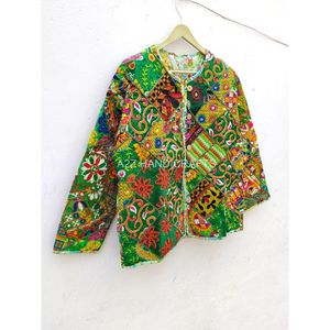 Handmade Patchwork Kantha <b>Jacket</b> Hand Stitched Silk Patchwork Kantha <b>Jacket</b>, Silk Sari Kantha Coat <b>Women</b> Clothing Party Wear - Product Image 4