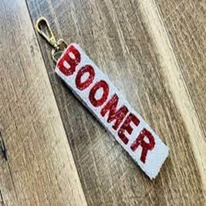 Llavero de Fútbol Bordado a Mano, Elegante, Único y Exclusivo, con Cuentas, Estilo de Lujo Premium - Product Image 5