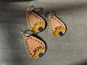 Llaveros de cuero tallados a mano, llaveros de cuero con forma exótica bonita, accesorios de cuero, llaveros bonitos para unisex - Product Image 3