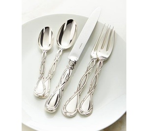 Collection de couverts en métal au look moderne et élégant Ensemble de couverts en métal Essentiels de table Collection de couverts au look moderne Ensemble de couverts en métal - Product Image 3