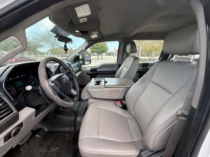Ford F-250 Super Duty 2017 SUPER LIMPIO, CILINDROS V8, TRANSMISIÓN AUTOMÁTICA - Product Image 3