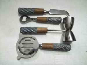 Ensemble d'outils de bar plaqué argent de qualité supérieure pour événements et fêtes ensemble d'outils de bar fabriqué en Inde - Product Image 5