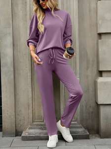 Survêtement de sport à capuche imprimé en gros pour femmes, coupe régulière, logo personnalisé, usine, décontracté, uni, 100% nylon respirant - Product Image 6