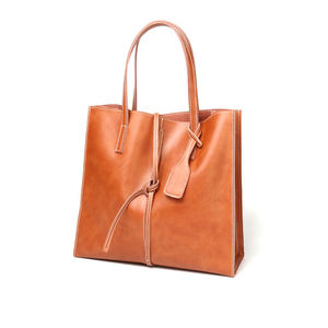 Bolso de mano de cuero ligero para mujer, novedad en material de Cuero 100% - Product Image 1