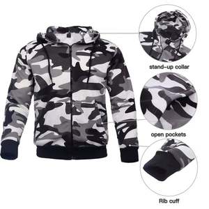 Camuflaje personalizado Hombres Elegantes chándales Casual cómodo ajuste Zip Up Sudadera con capucha y pantalón conjunto Atlético Fitness chándal hombres - Product Image 1