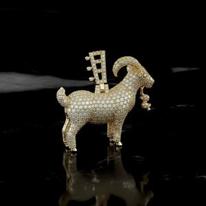 Colgante de Plata S925 con Diseño de Cabra Helada Personalizado de Fábrica, Moissanita VVS, 100% Pasa el Test de Diamantes, Estilo Hiphop de Moda - Product Image 2