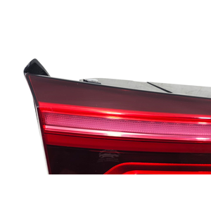 FEU STOP ARRIÈRE GAUCHE INTEGRÉ À LA PORTE AUDI Q3 Série (F3B) 83A945093C (18>) - Product Image 5