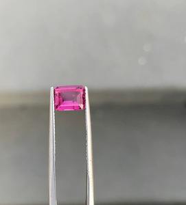 Piedra Preciosa de Turmalina Rubilita Natural, Corte Brillante, Forma Octogonal, Rosada, 1.01 Quilates, IRIDESCENTE, Piedra Preciosa Suelta con Propiedades Curativas - Product Image 2