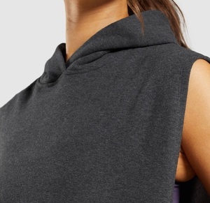 Venta al por mayor personalizado jersey en blanco sin mangas mujeres algodón sin mangas Crop Top Sudadera con capucha algodón teñido negro hecho sudaderas con capucha sin mangas - Product Image 5