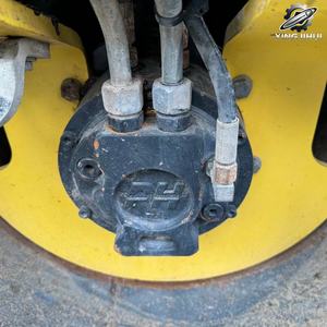 Compacteur vibrant à double tambour BOMAG BW80AD d'occasion, poids de travail 1,55 tonne, marque allemande originale, petit compacteur - Product Image 2