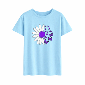 T-shirt graphique rose personnalisé pour femme, imprimé marguerite et papillon, en coton décontracté - Product Image 4