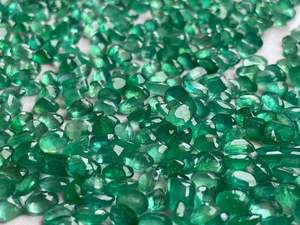Esmeralda Zambiana Natural, Piedra Preciosa Suelta, Facetada, Verde, para Joyería Fina, Venta al Por Mayor, BALAJI GEMS and JEWELLERY MM468 - Product Image 1