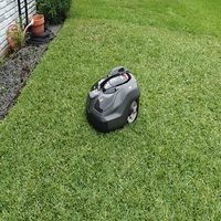 Compre cortacéspedes robóticos Husqvarna Automower para un césped perfectamente cortado en todo momento. Entrega rápida disponible ahora. Calidad premium.