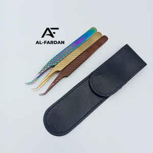 แหนบถอนขนตาสีพลาสม่าโรสโกลด์45องศาทำจากสเตนเลสแข็งพร้อมปลายแหลมในกระเป๋าหนัง - Product Image 1