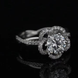 Bague exclusive en diamant de laboratoire de 1,00 carat, taille ronde, clarté VS1, couleur E F, certifiée IGI SGL, fournisseur de bijoux en or, or rose et argent - Product Image 6