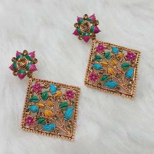 Kriaa <b>Fine</b> <b>Cuff</b> <b>Earrings</b> Austrian Stone Gold Plated Dangler 1313029A Model - Product Image 1