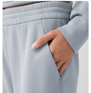 Elastic Waist Straight Leg Fashion Wear <b>Women's</b> Loose Sweatpants OEM <b>Women's</b> <b>Baggy</b> Joggers Sweatpants - Product Image 4