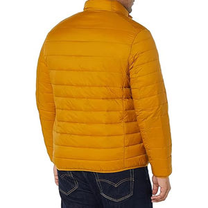 Venta al por mayor a granel chaqueta acolchada 2025 hombres logotipo personalizado impermeable ligero aislado chaquetas de invierno OEM Streetwear - Product Image 4