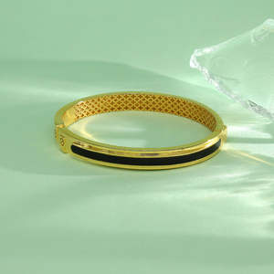 กำไลข้อมือแฟชั่น Urban Torque Gold สำหรับผู้ชาย - Product Image 1