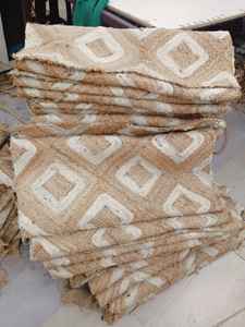 Alfombra de yute trenzada tejida a mano Multicolor de 3 pies superventas, Alfombra de área multicolor hecha a mano con diseño de festoneado elegante bordado - Product Image 3