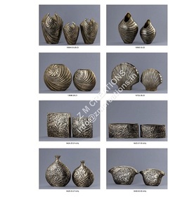 Venta al por mayor de jarrones decorativos de metal para interiores y exteriores, macetas y macetas modernas baratas, accesorios de jardín, jarrones de flores - Product Image 5